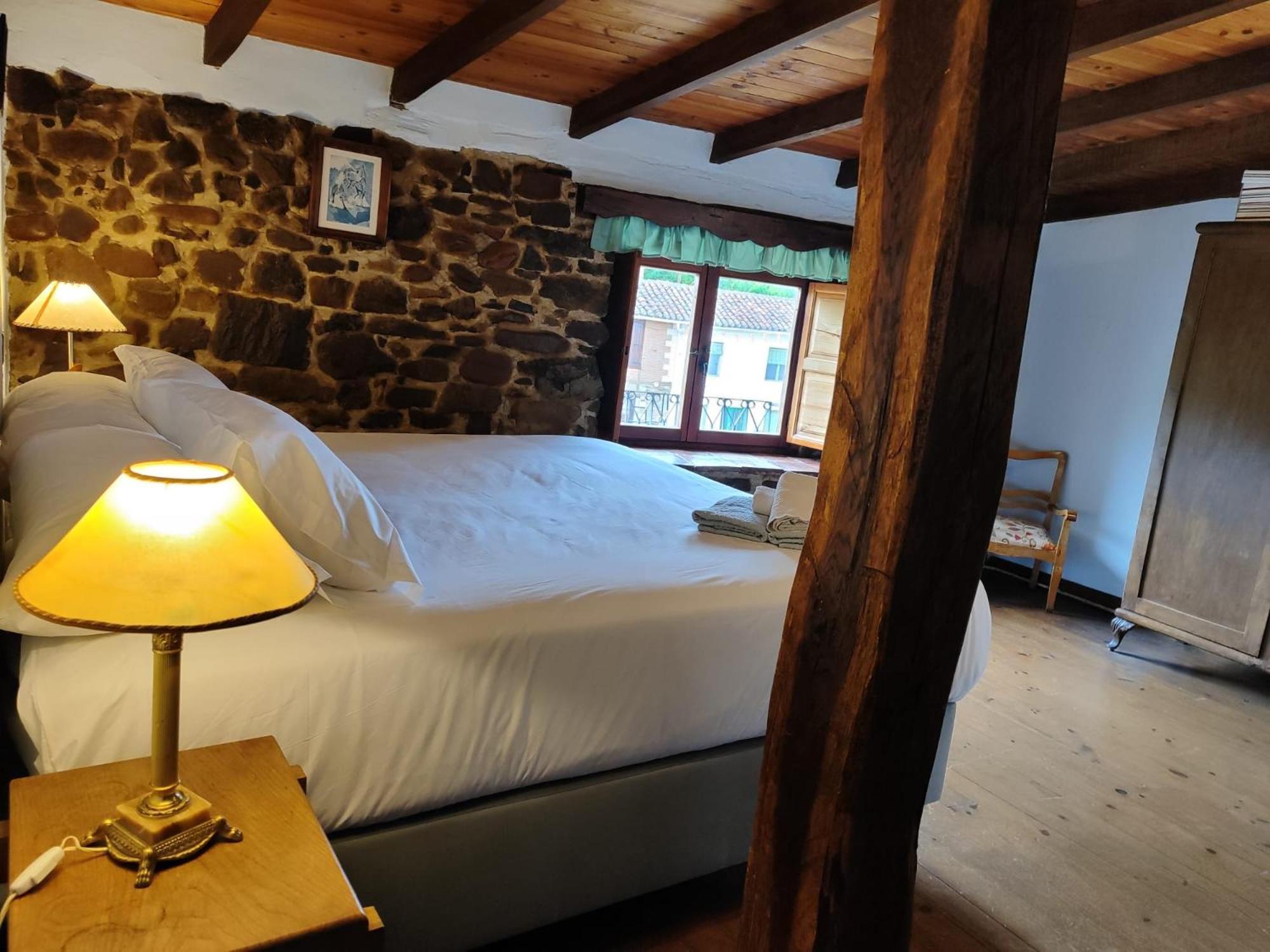 Casa Simon Vendégház Cervera De Pisuerga Kültér fotó